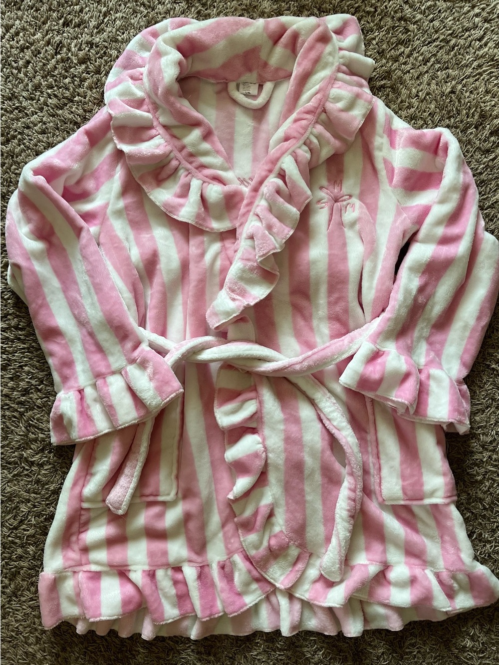 Strawberry Milk Mob Limited EditionPink Milkchella ‘26 Robe (sold out) Size L/XL